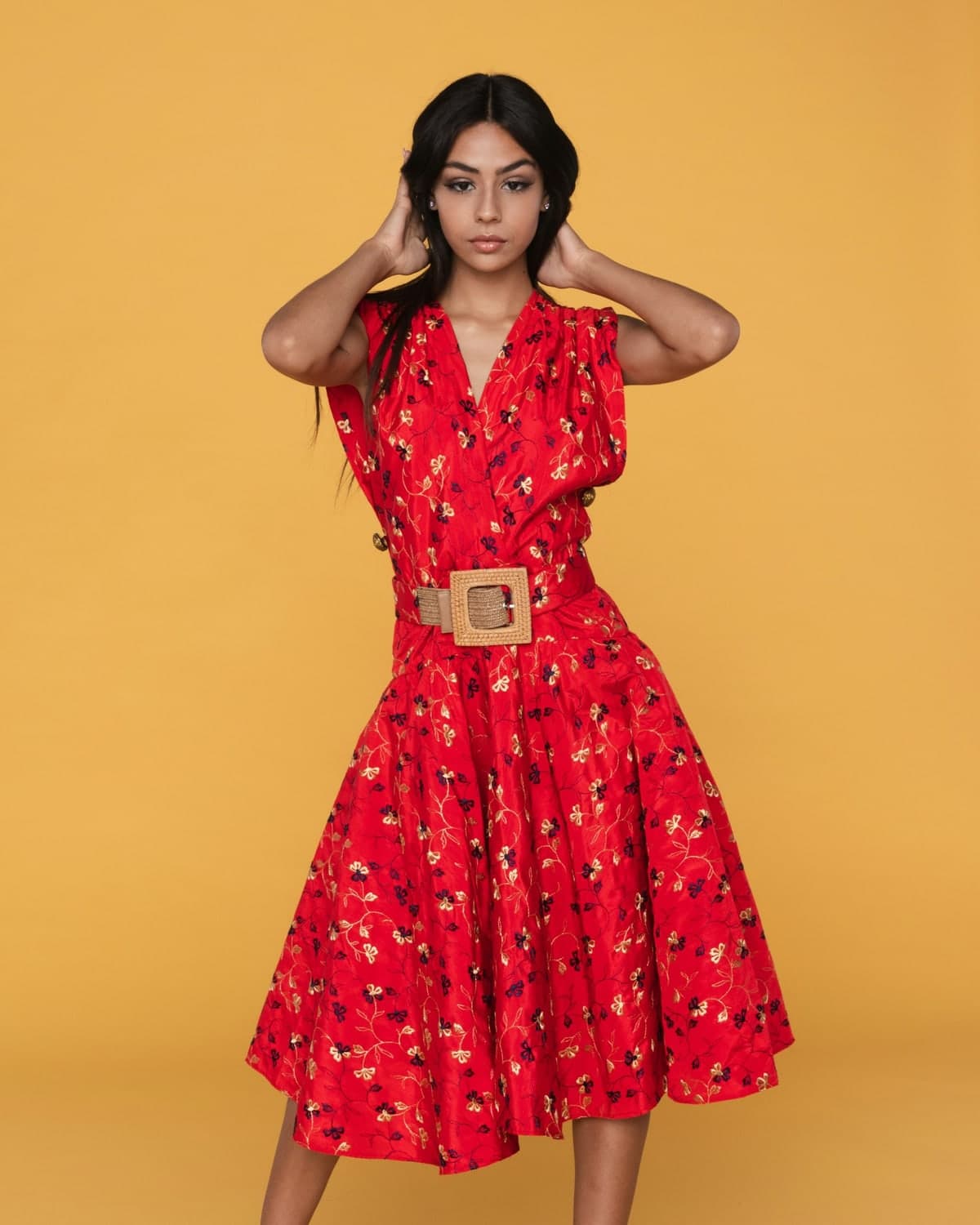 Aiza Belted Midi Dress in Scarlet